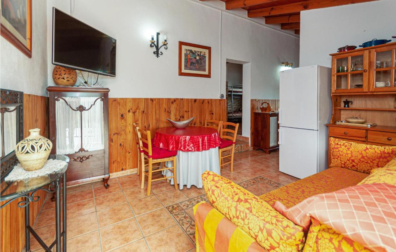 Awesome Home In Antequera With Wifi Exterior photo